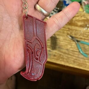 Handmade resin eagle keychain